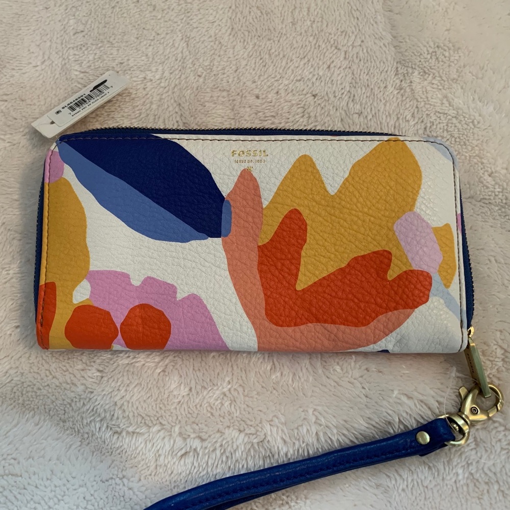 Fossil clutch